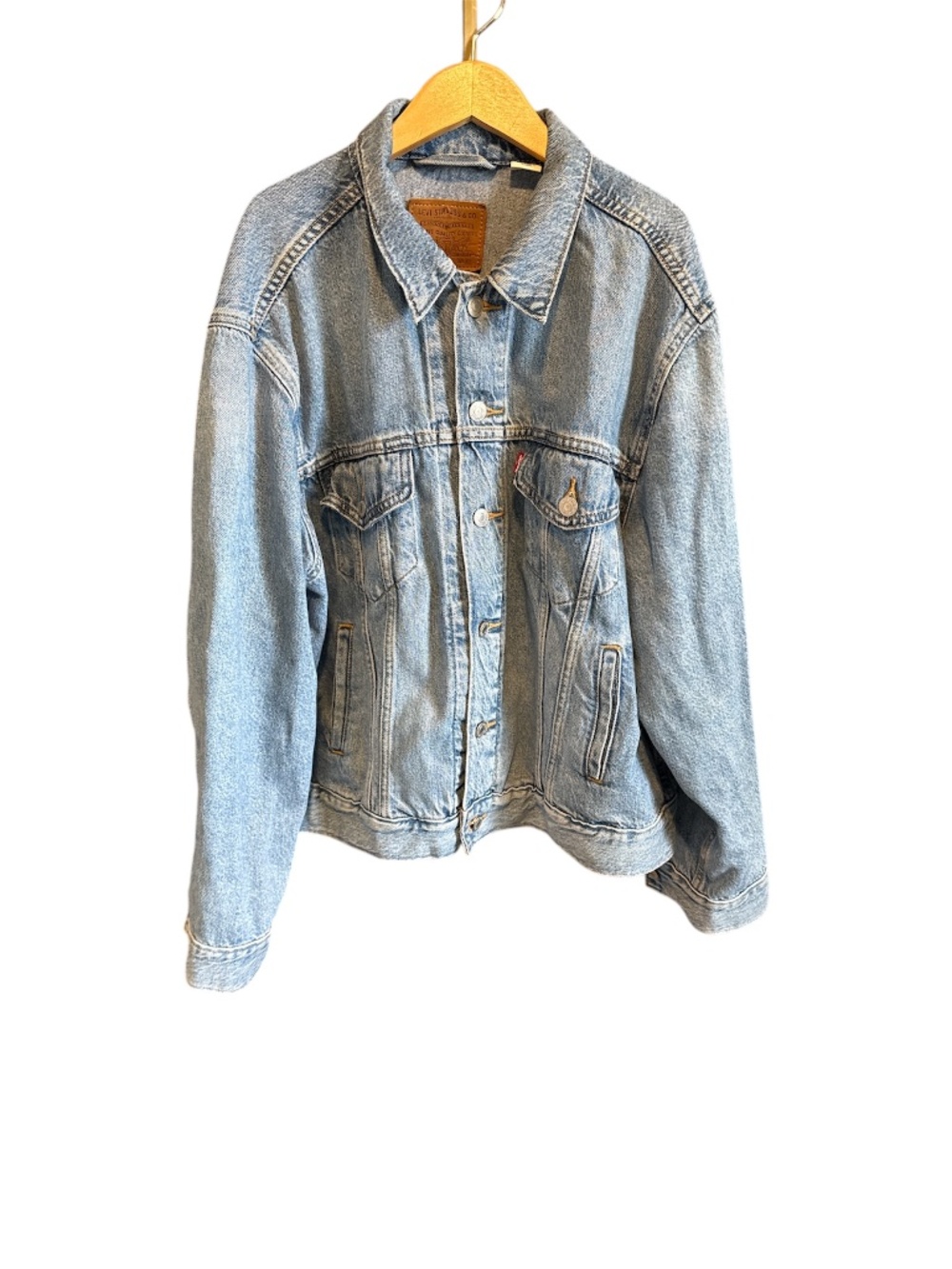 Levi’s Light Wash Denim Jacket | Classic Trucker Style | Relaxed Fit | XL